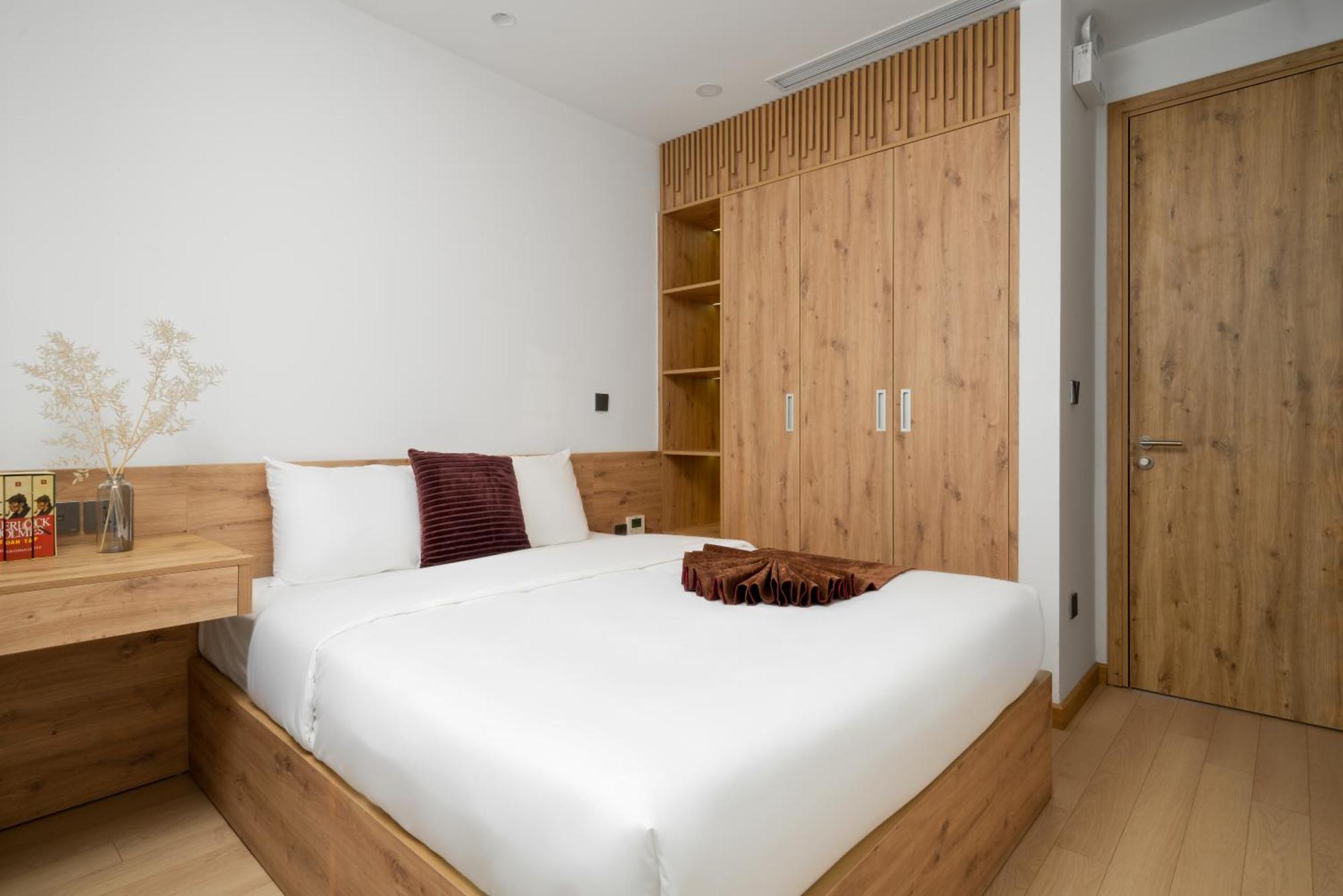 The Galaxy Home Doi Can Hotel And Apartment Hanoi Exteriör bild
